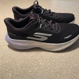 Skechers Aero Spark Running Shoes size 6.5 Black/Purple
